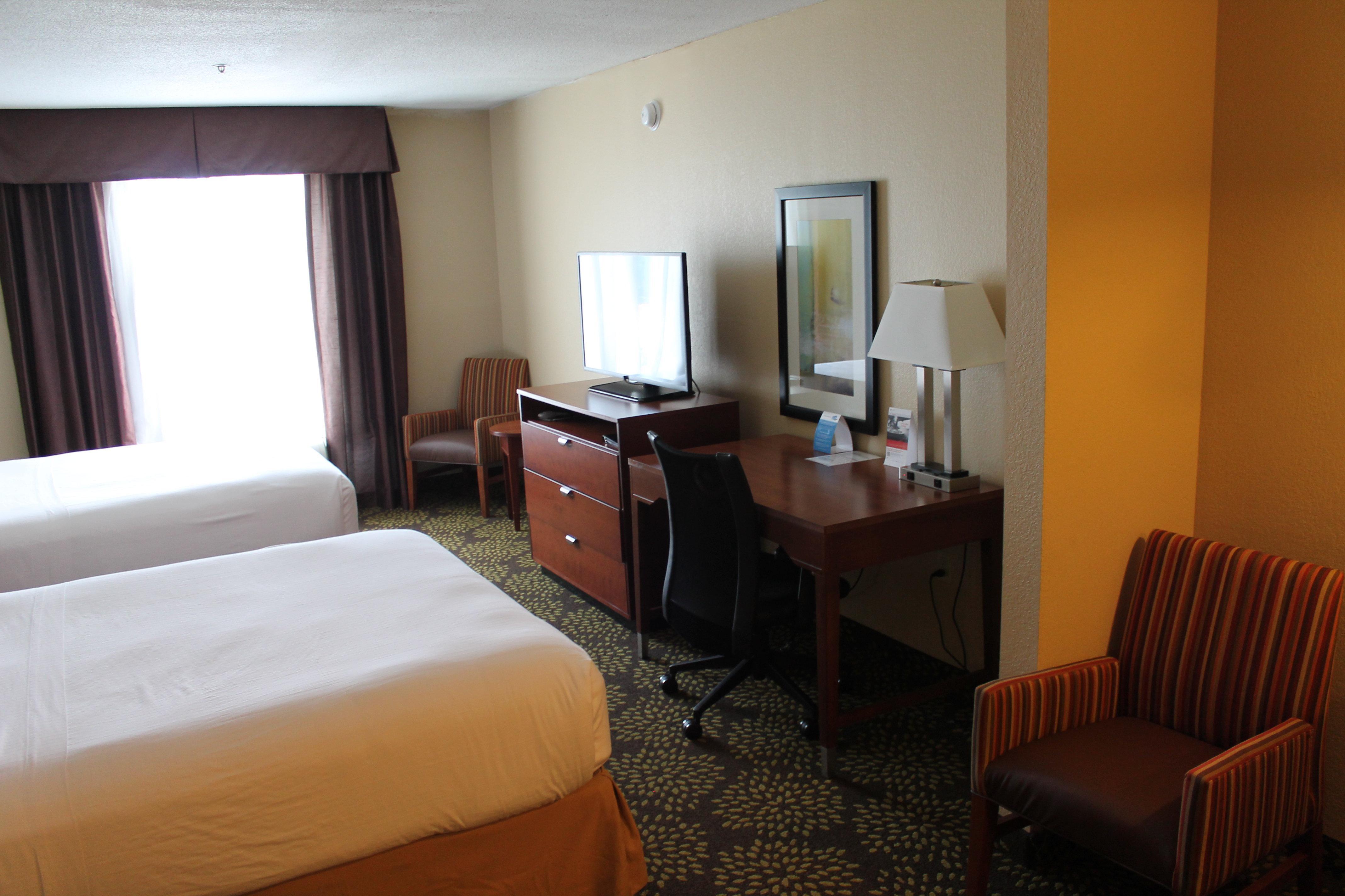 Holiday Inn Express Hotel & Suites Starkville, An Ihg Hotel Extérieur photo