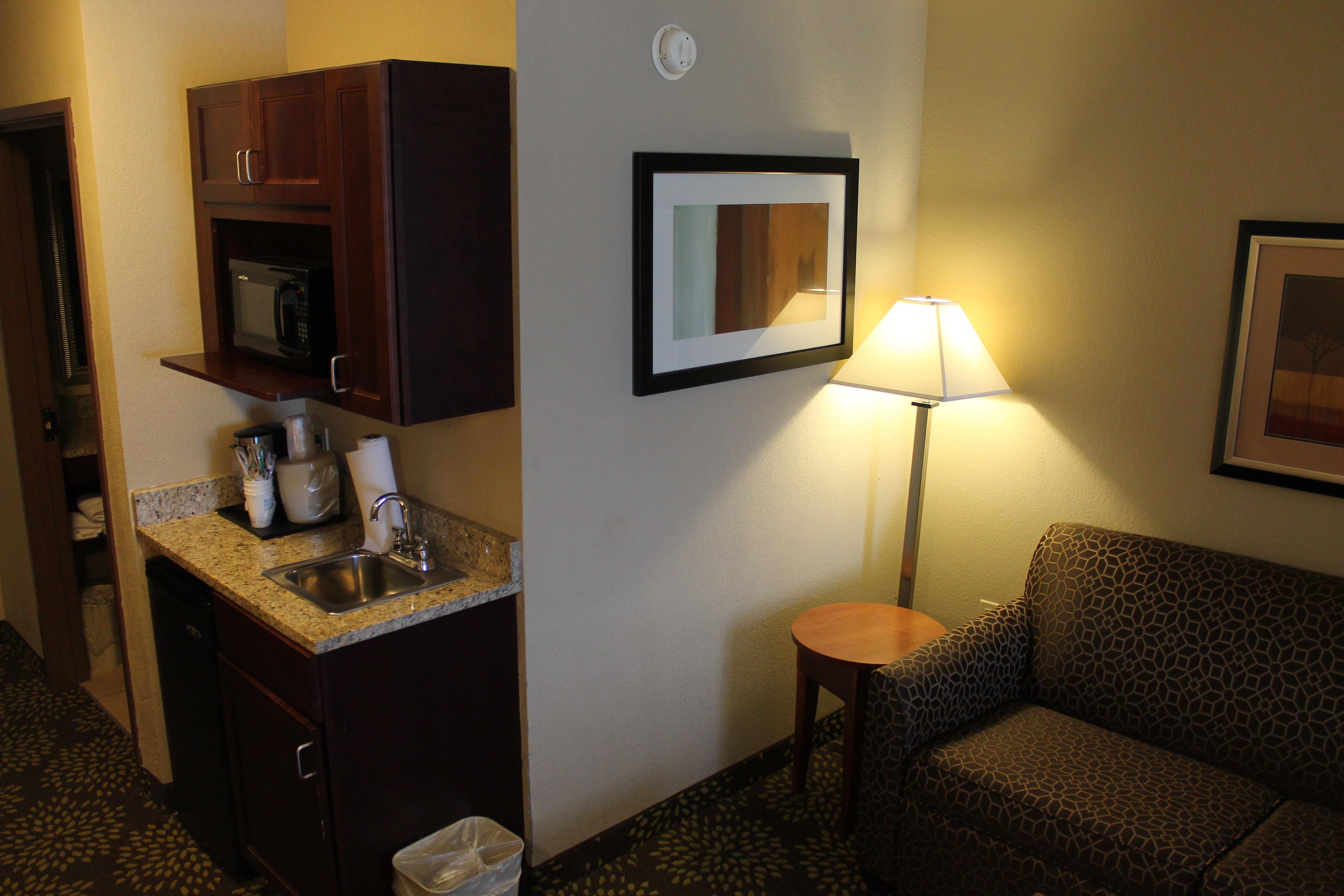 Holiday Inn Express Hotel & Suites Starkville, An Ihg Hotel Extérieur photo