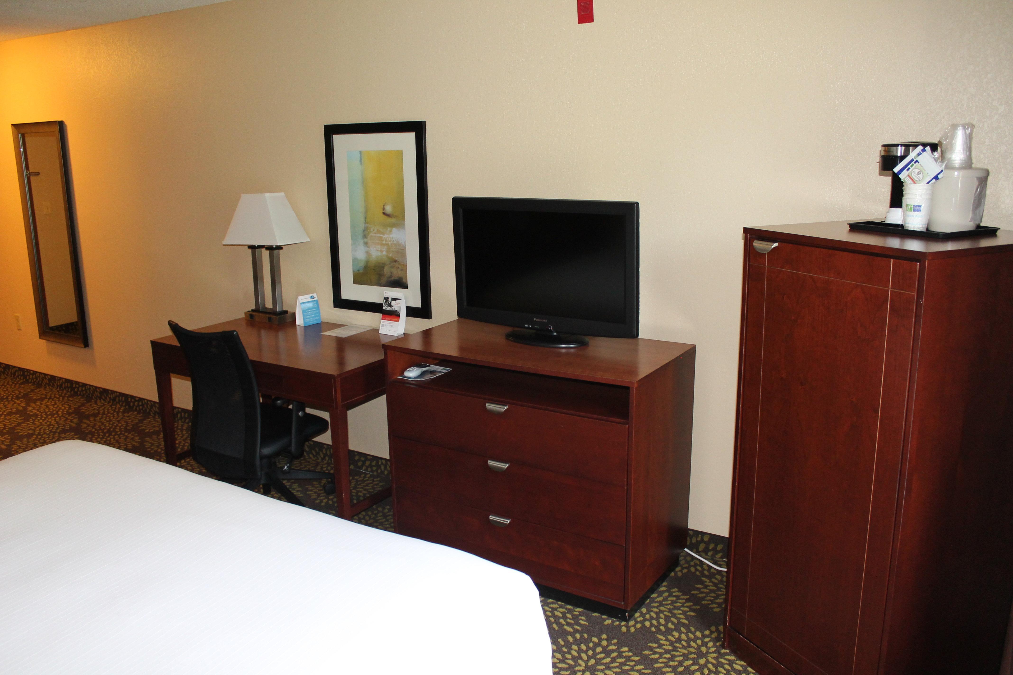 Holiday Inn Express Hotel & Suites Starkville, An Ihg Hotel Extérieur photo