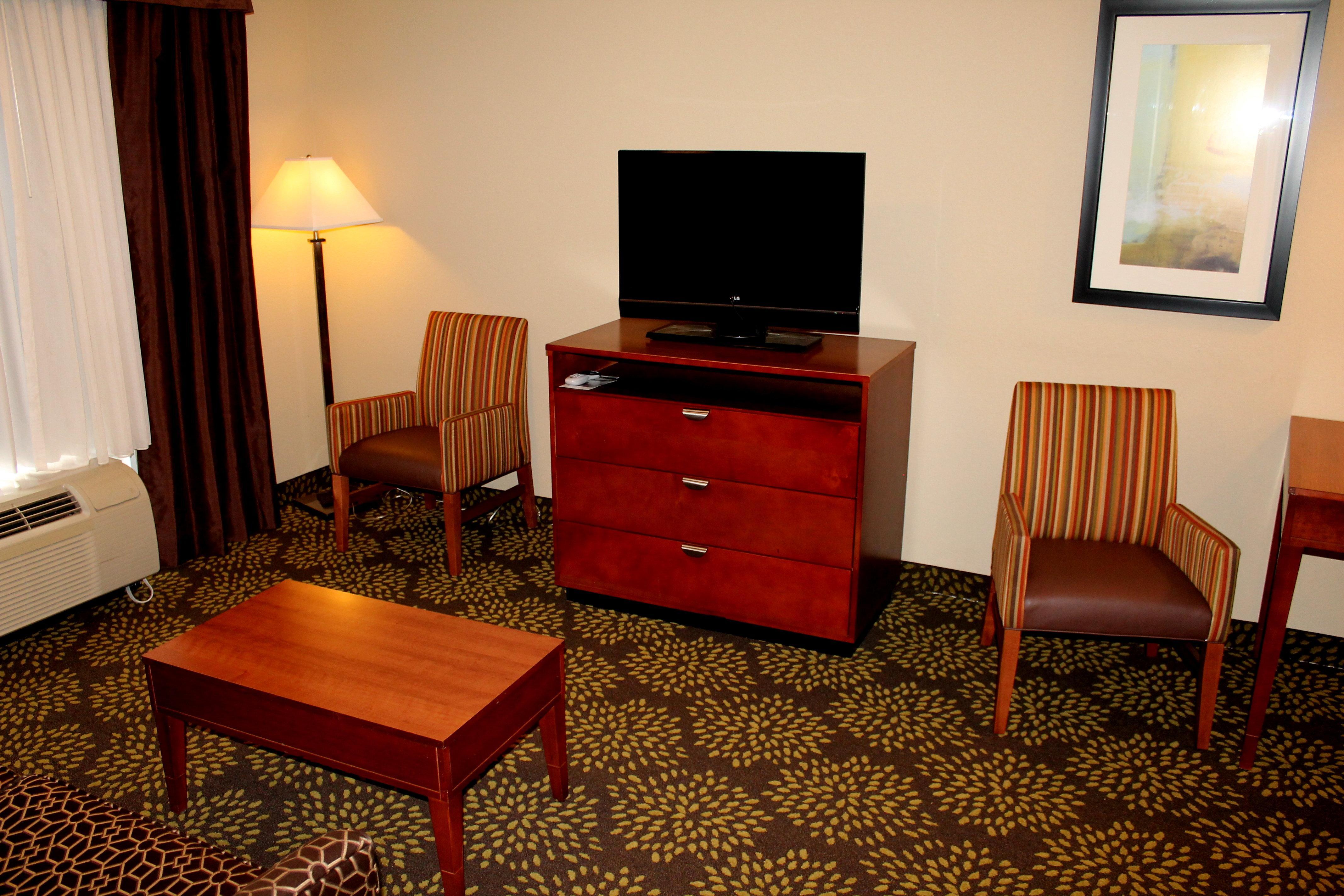 Holiday Inn Express Hotel & Suites Starkville, An Ihg Hotel Extérieur photo
