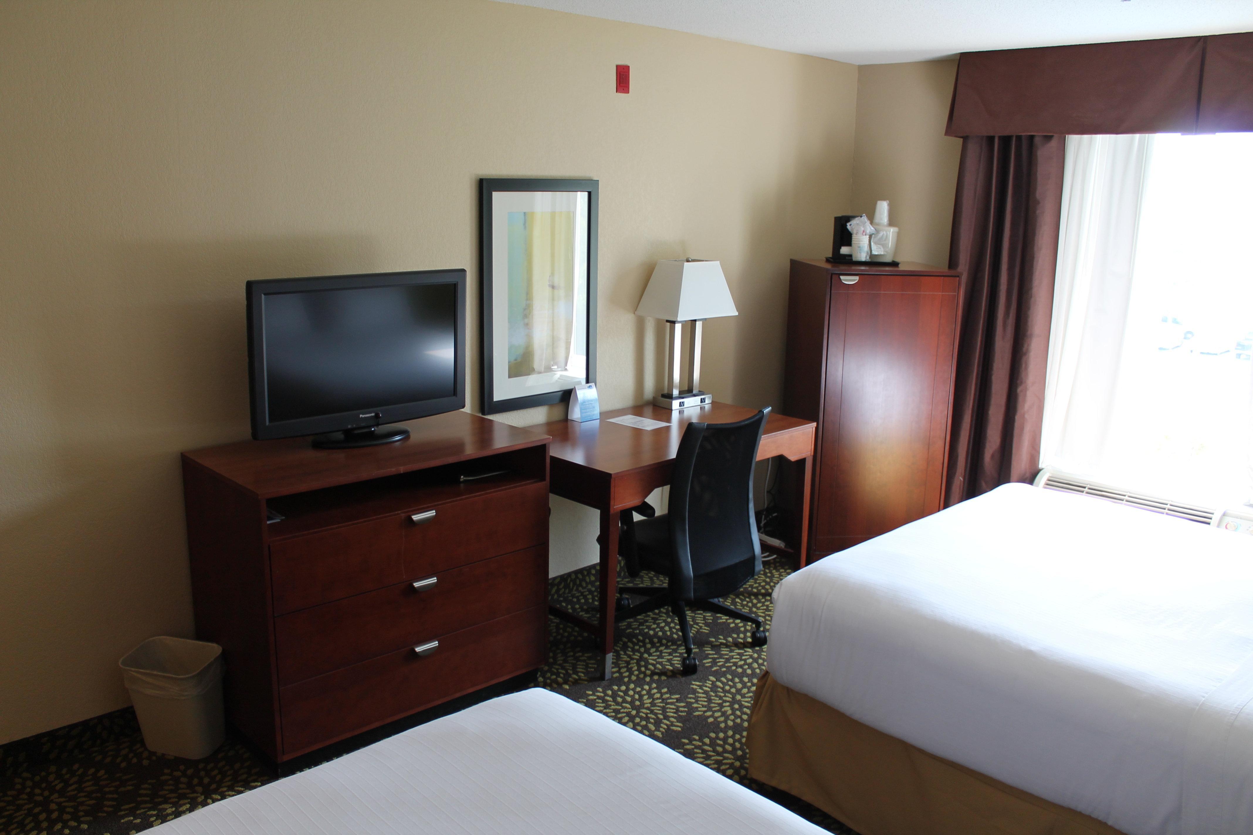 Holiday Inn Express Hotel & Suites Starkville, An Ihg Hotel Extérieur photo