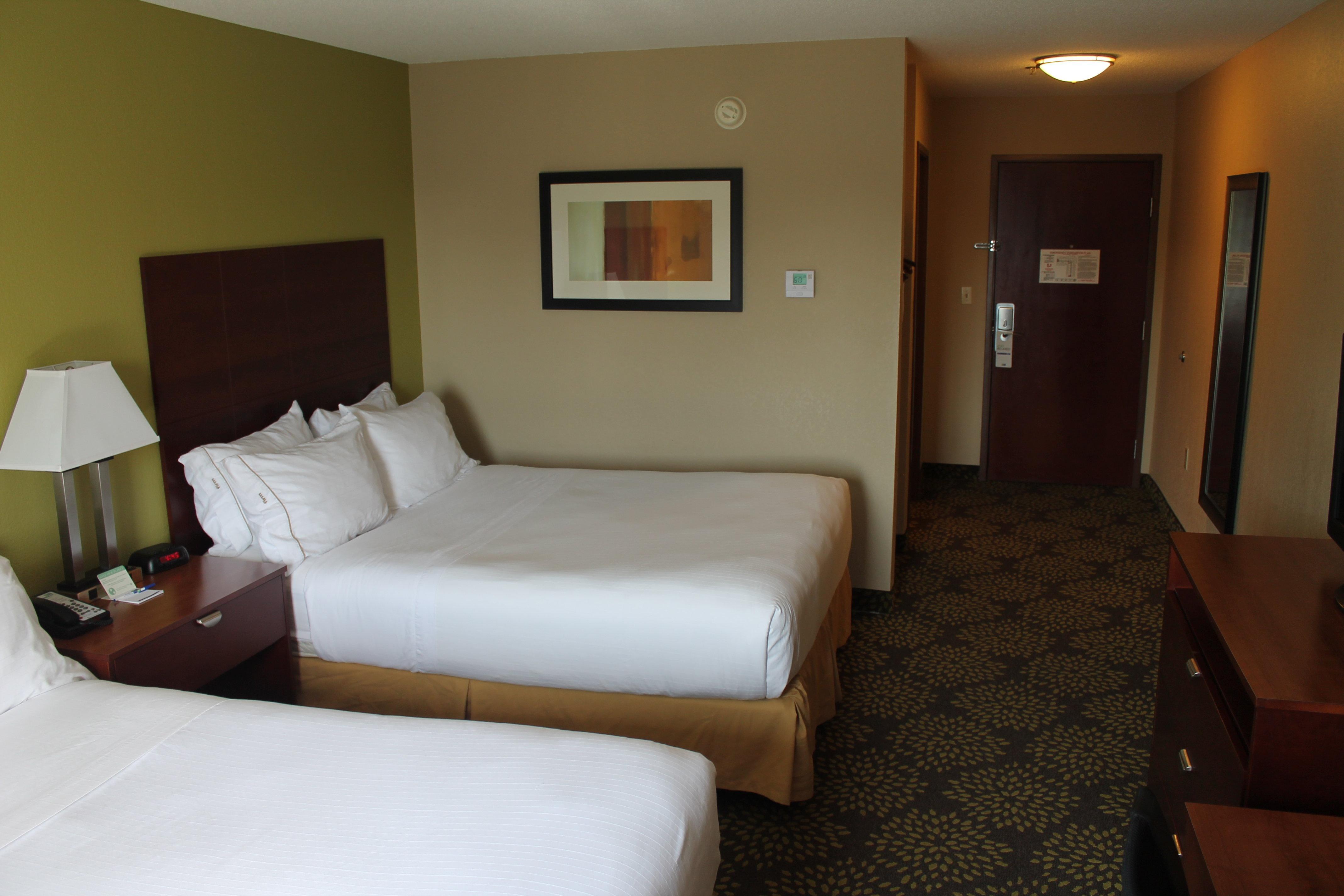 Holiday Inn Express Hotel & Suites Starkville, An Ihg Hotel Extérieur photo