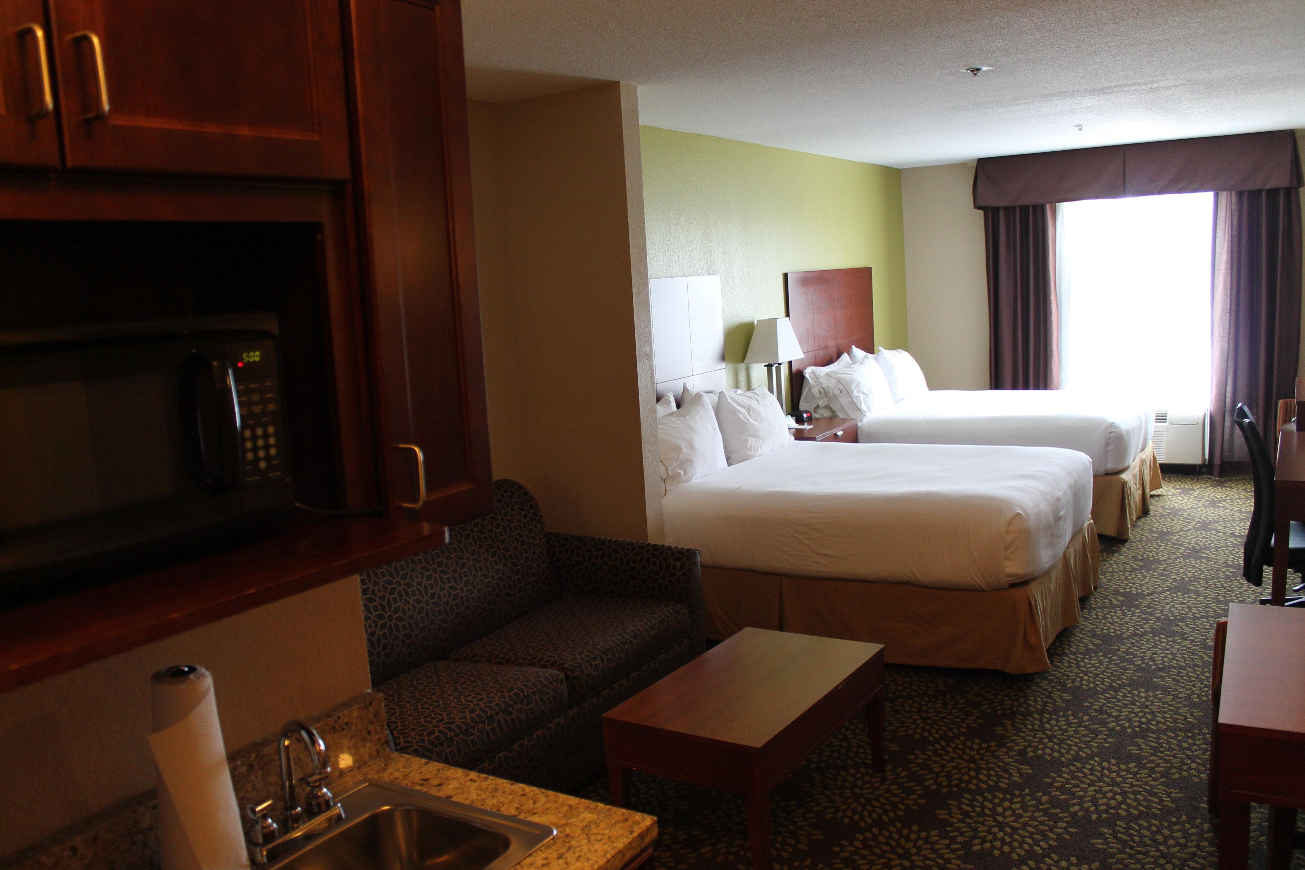Holiday Inn Express Hotel & Suites Starkville, An Ihg Hotel Extérieur photo