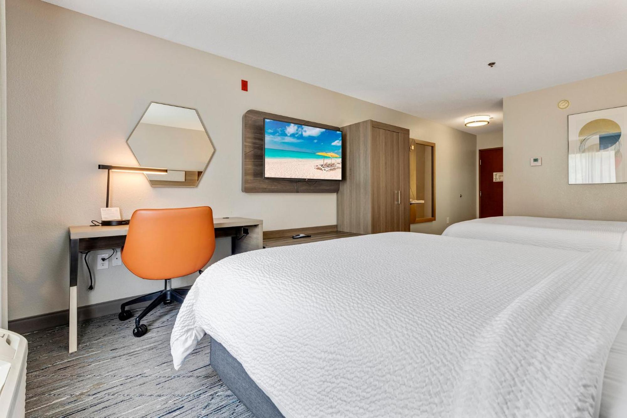 Holiday Inn Express Hotel & Suites Starkville, An Ihg Hotel Extérieur photo